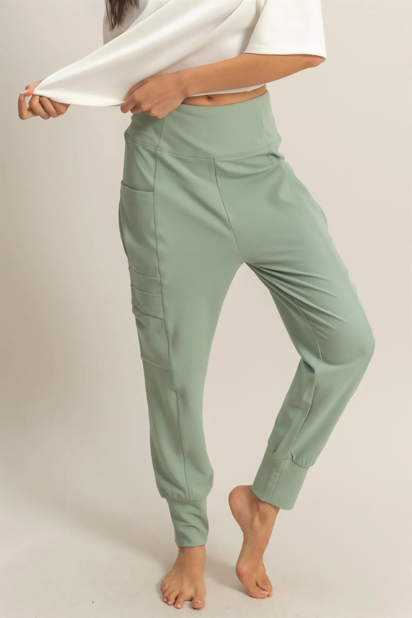 DZ25A677-High-Waist Pocket Detail Comfy Sweatpants