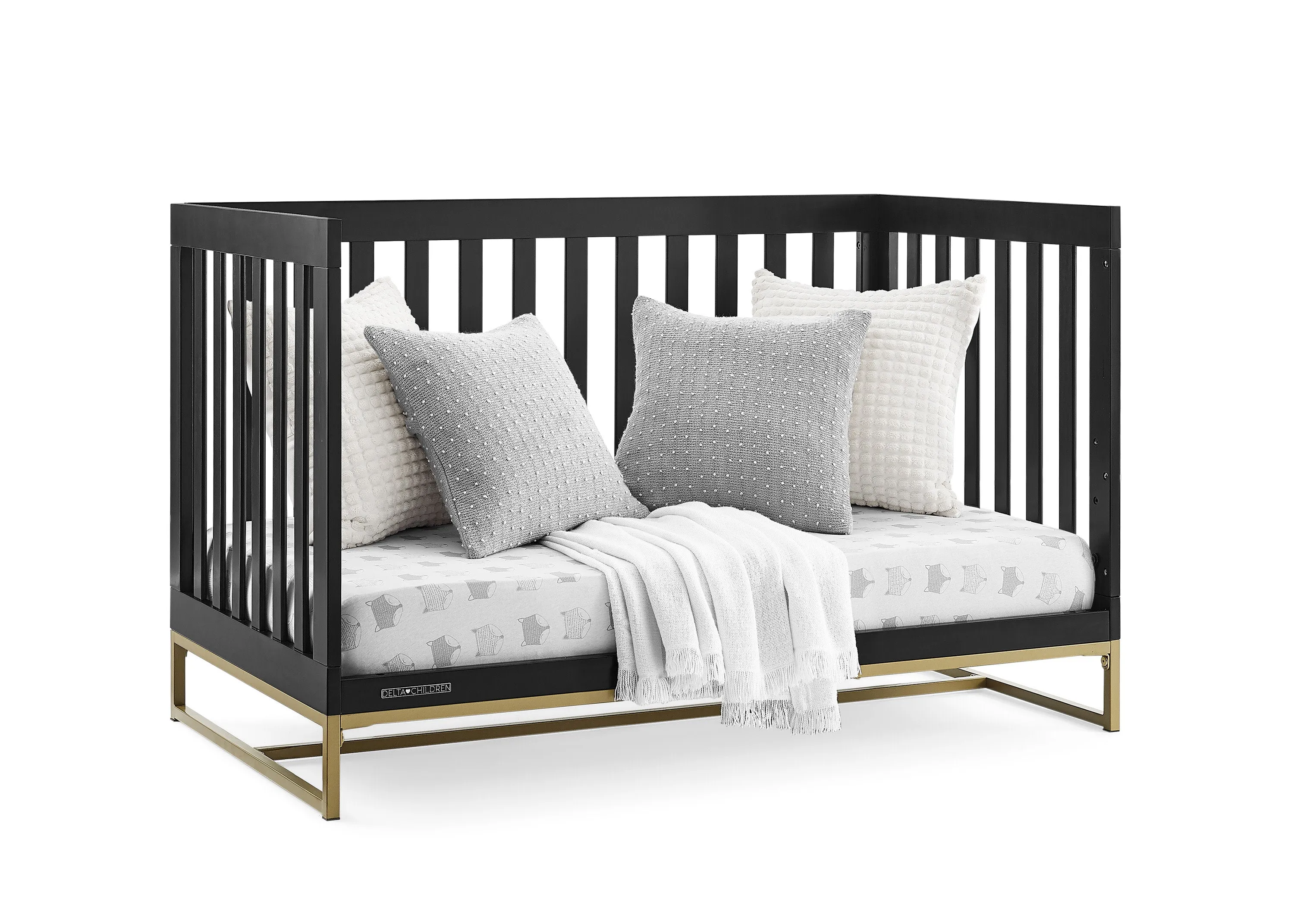 Jade 4-in-1 Convertible Crib