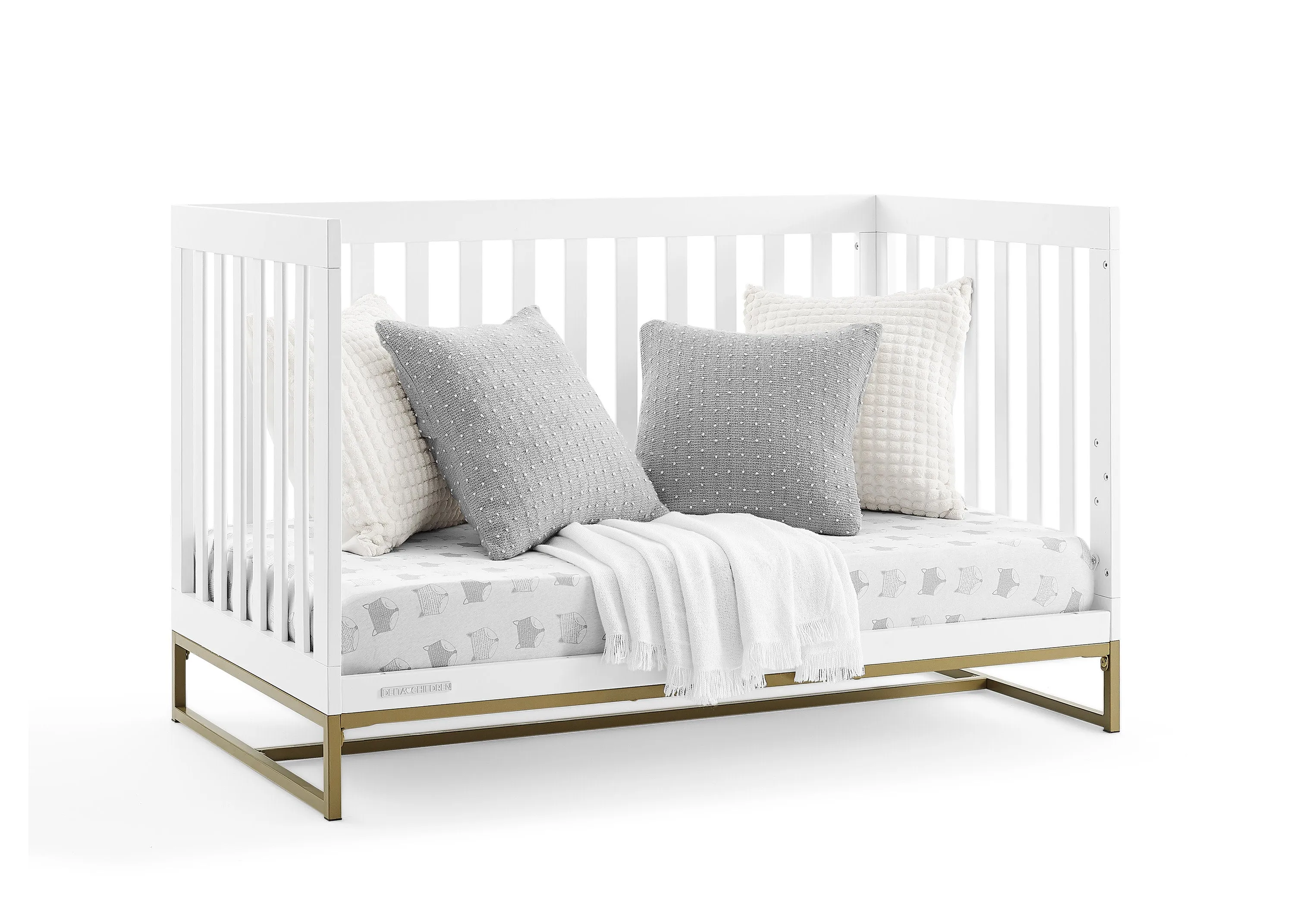 Jade 4-in-1 Convertible Crib