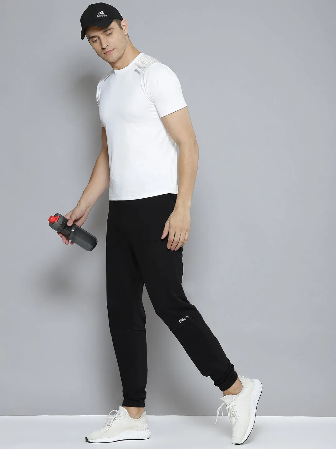 Men Black Solid Relaxed Fit Gym Joggers