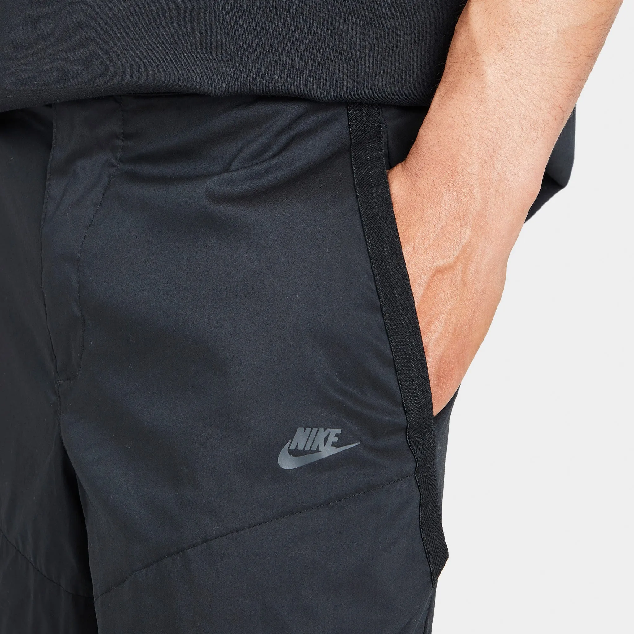 Nike Sportswear Tech Pack Woven Unlined Cargo Shorts Black / Black