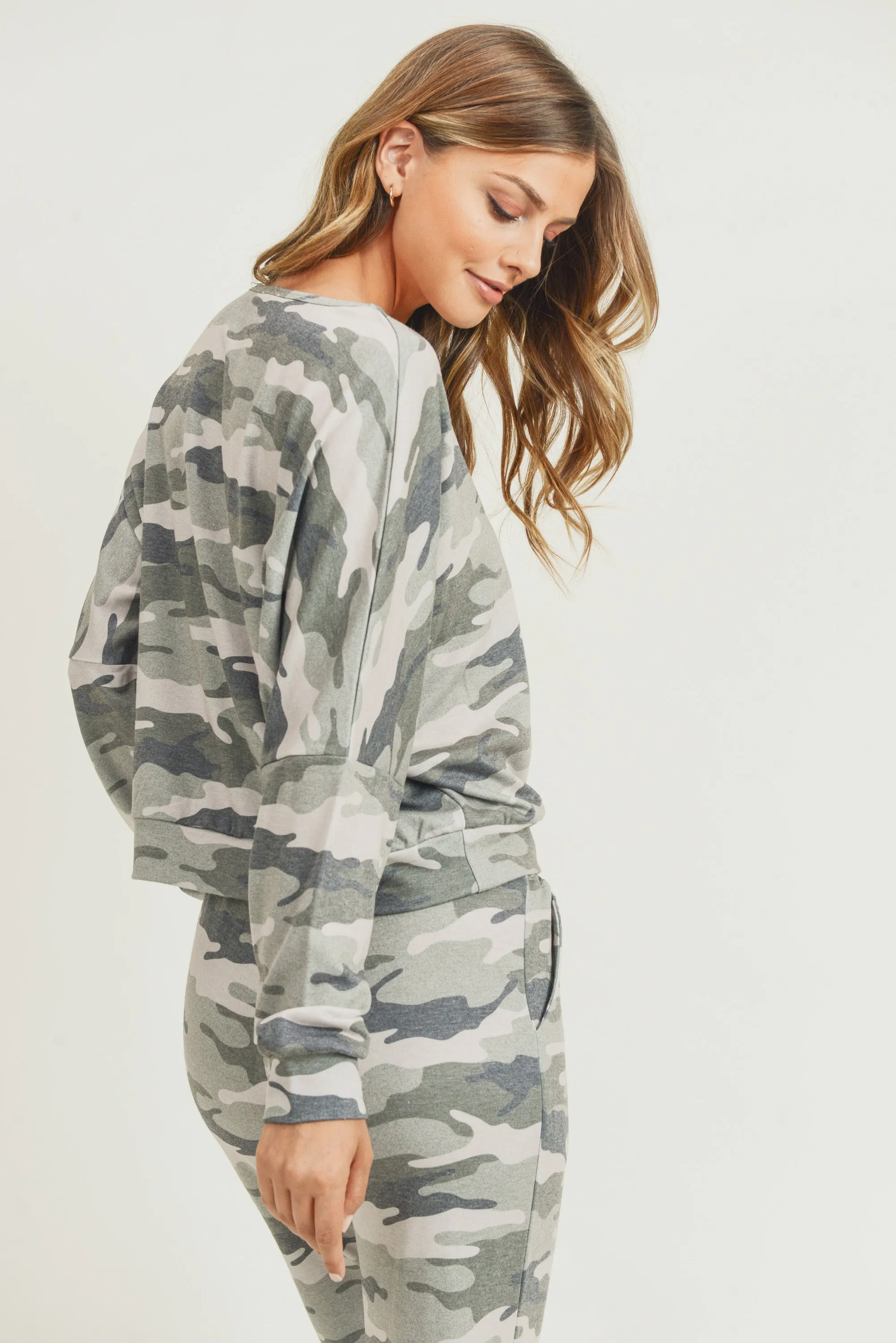 Relaxed Green Camo Print Set