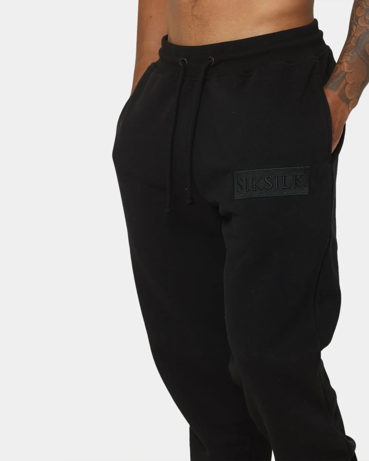 Sik Silk Relaxed Fit Cuffed Joggers Black