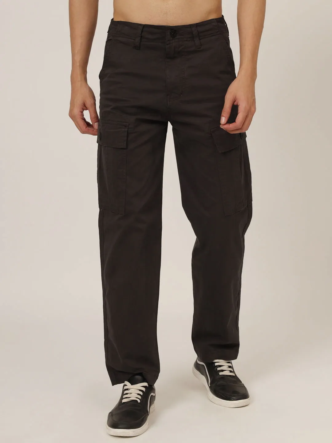 Six pockets olive cargo