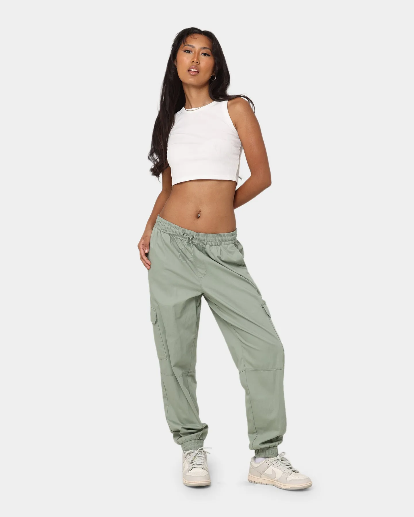 Tommy Jeans Women's Betsy Cargo Elasticated Joggers Dusty Sage